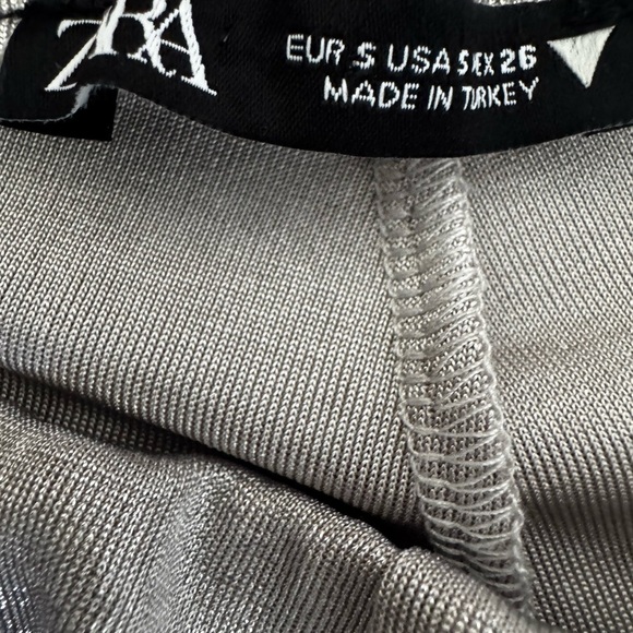 ✨Zara Foil Silver Pants✨ | Size Small | New Without Tags - Picture 3 of 5